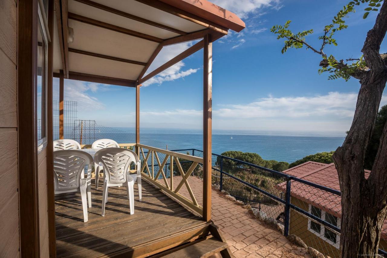 Camping Roca Grossa Calella Ngoại thất bức ảnh