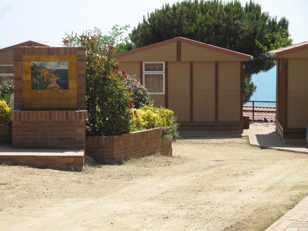 Camping Roca Grossa Calella Ngoại thất bức ảnh