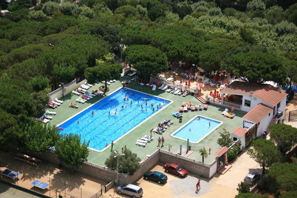 Camping Roca Grossa Calella Ngoại thất bức ảnh