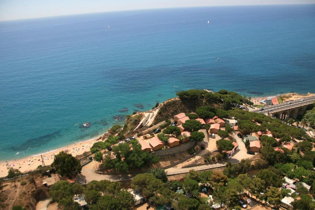 Camping Roca Grossa Calella Ngoại thất bức ảnh